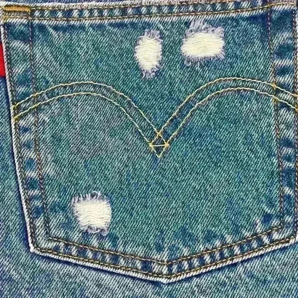 NWT Levi’s 501 Short  The Original Jean Denim Western Style High Rise Fitted 34 - Picture 8 of 10